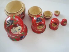 Russia Hand Painted Nesting Doll