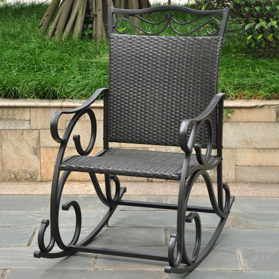 Mecedora Valencia resina mimbre Foto 4 de 4