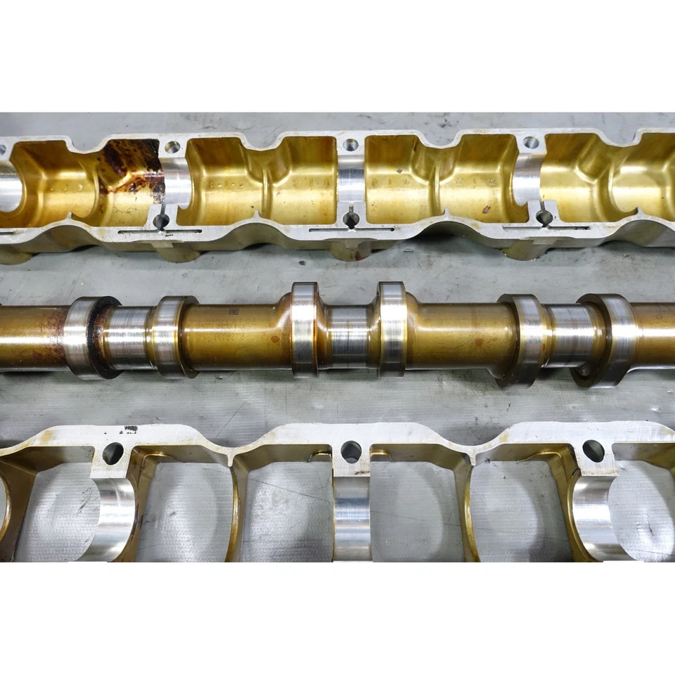 Árbol de levas de escape de 6 cilindros BMW N52 N51 2006-2013 dañado con bandeja de estante de cojinete OEM Foto 3 de 4