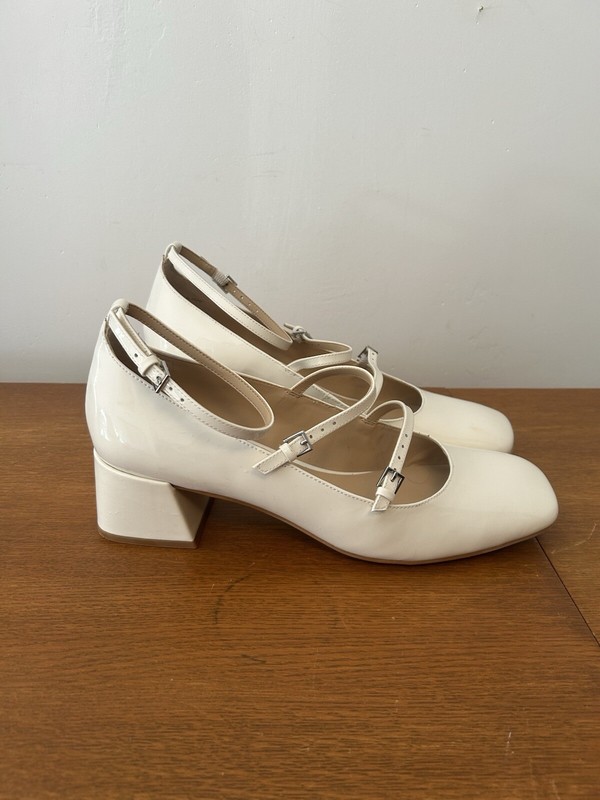 Dolce Vita White Patent Leather Mary Jane Shoes Meadow 2” Heals Size 10.5