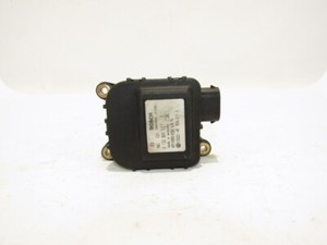 Audi A6 C5 1999 4b1820511 Stellmotor Klima Heizung heater flap actuator