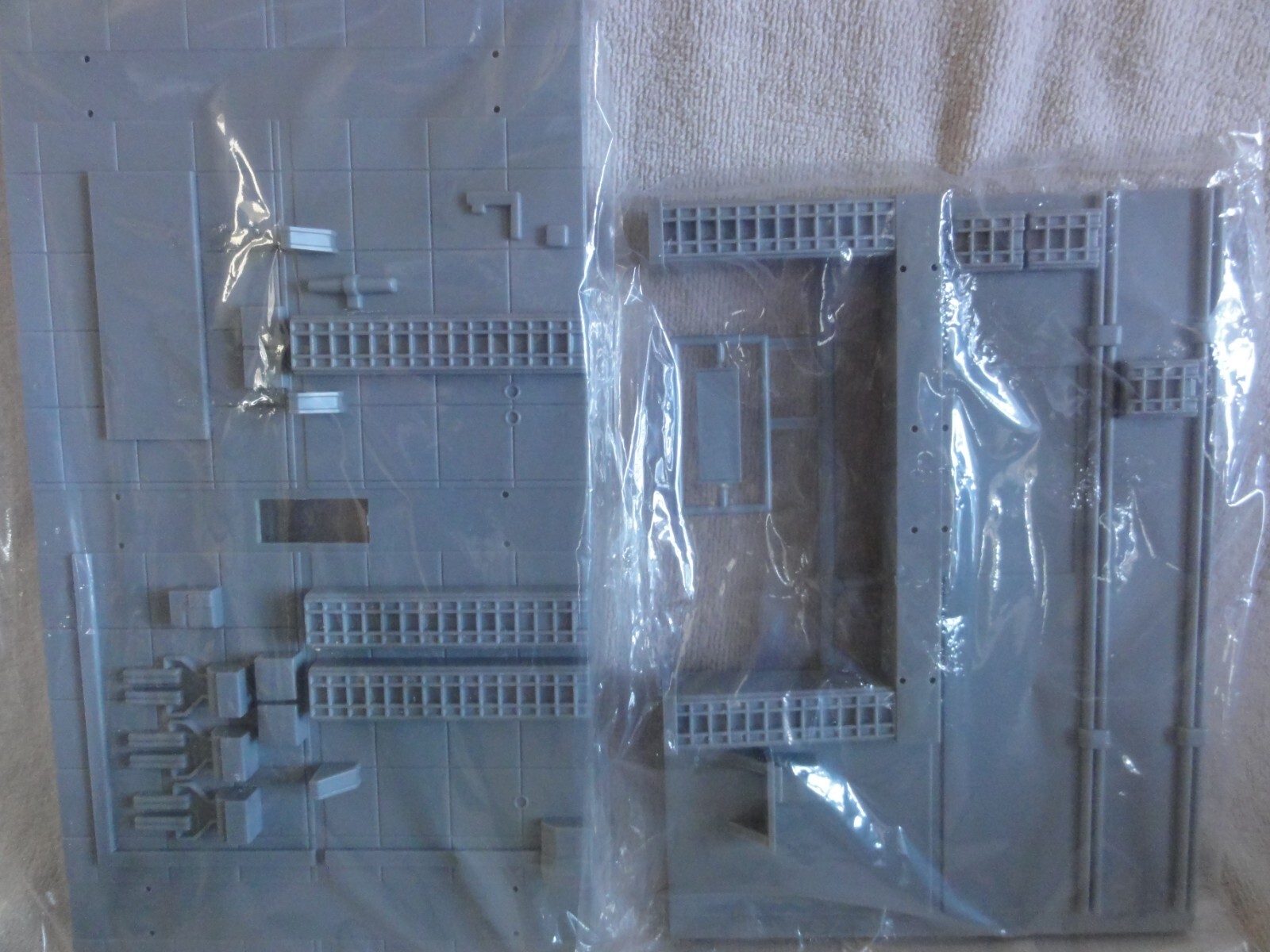 1/350 Imai THUNDERBIRDS TB-2 CONTAINER DOCK Vintage 1992 1st Ed ...