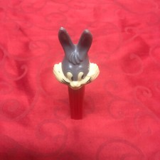 Vintage No Feet  Pez Dispenser Bugs Bunny Red Stem Austria 1978
