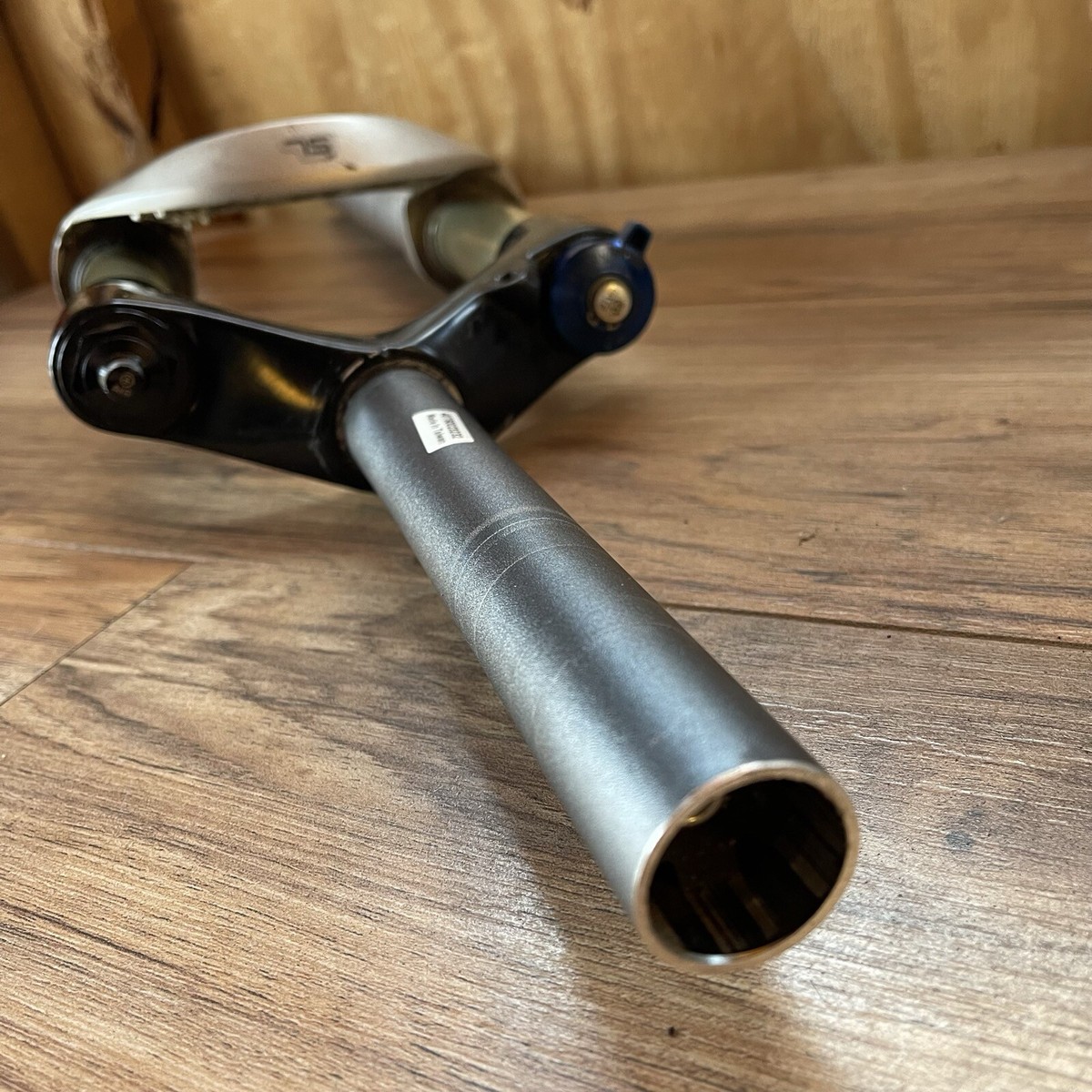 Rock Shox Reba 26 Disc MTB Fork 1 1/8 Non-Taper 115 Travel