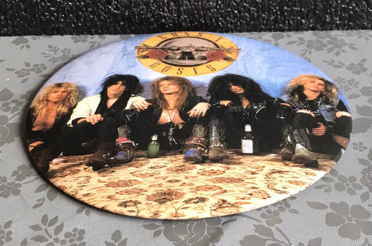 GUNS N' ROSES HUGE, ORIGINAL BUTTON, 6”, BUTTON UP, 1989, SUPER