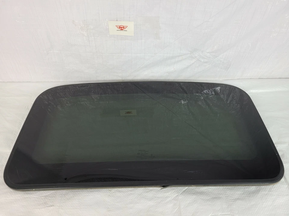 2009-2020 Dodge Journey Sunroof Glass OEM 05183171AB Foto 2 de 4