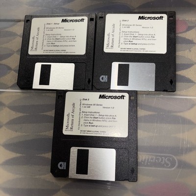 Microsoft Return Of Arcade Windows 95  Disk Set Retro Computer Gaming 1996 