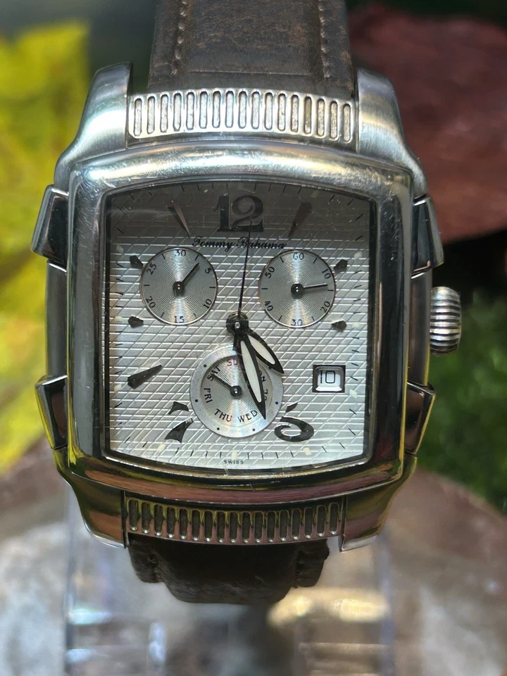 Vintage Men’s Silver Tone Tommy Bahama Swiss Tank Style Quartz Watch. Runs Great - Image 2 of 4