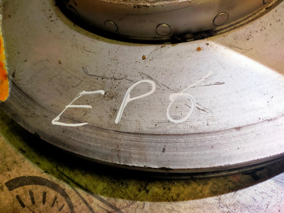 6785675 6785676 Disco de freno BMW F10 F11 F12 F01 disco de freno delantero Foto 3 de 3