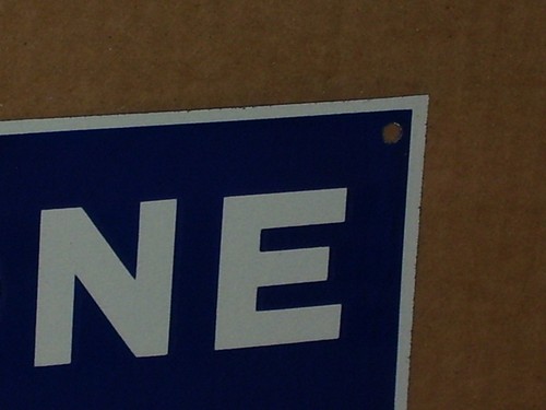 TELEPHONE .... --- Bell System --- ..... ARROW SIGN ------ Points to the Left - Picture 8 of 12