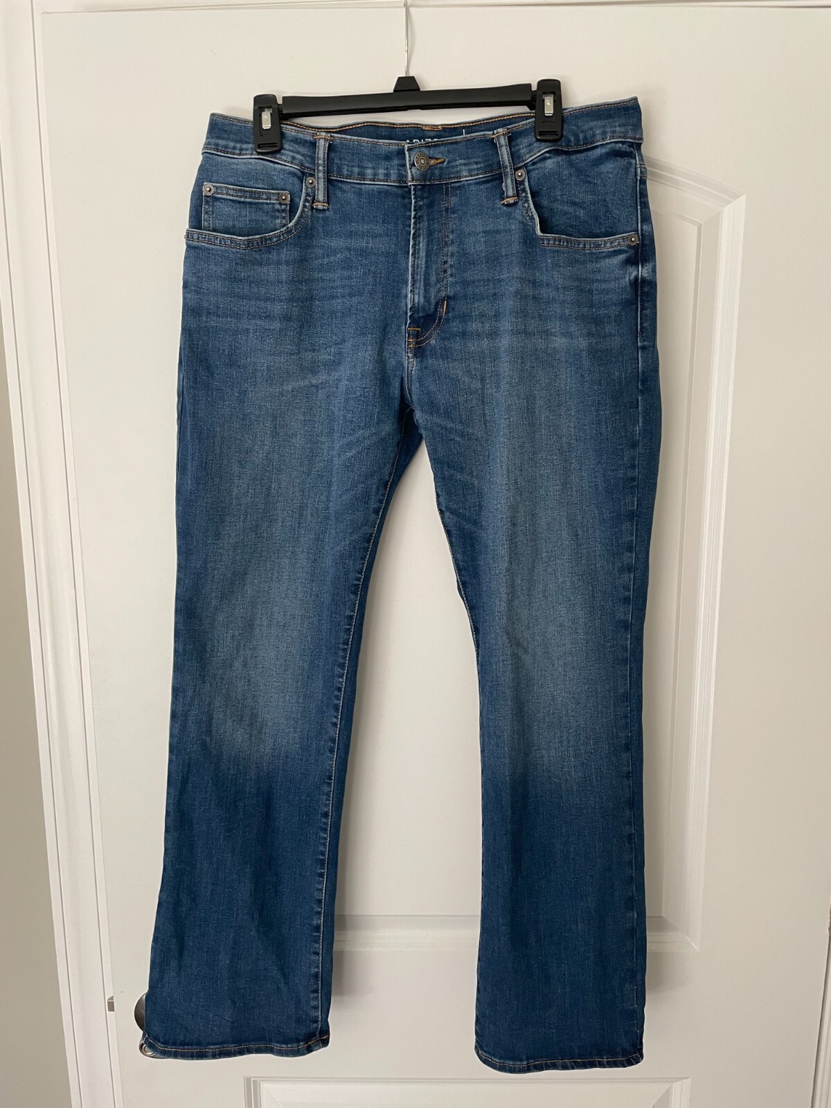 Arizona Jean Men's Bootcut Blue Jeans Denim Size 33x30 Distressed