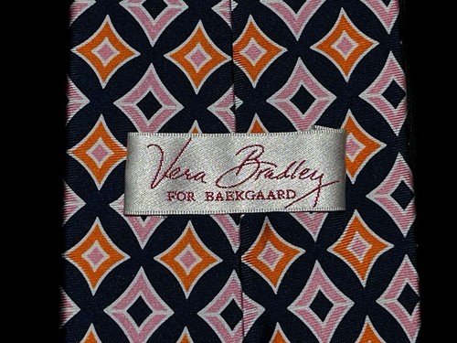 Vera Bradley Baekgaard- Men’s Pink & Orange Diamond 100% Silk Neck Tie 4”Wx60”L - Picture 5 of 6