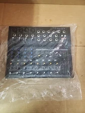 Mackie Mix12FX 12-Channel Compact Mixer with Effects