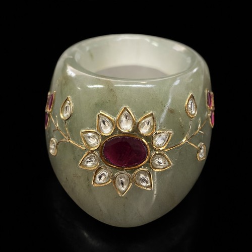 Rare Islamic Handmade Mughal Jade Stone Archer Ring.