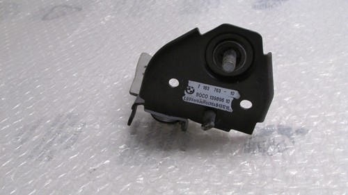 2011-2018 BMW 535i FRONT UPPER LEFT LH SIDE HOOD LATCH LOCK STRIKER OEM - Picture 8 of 9