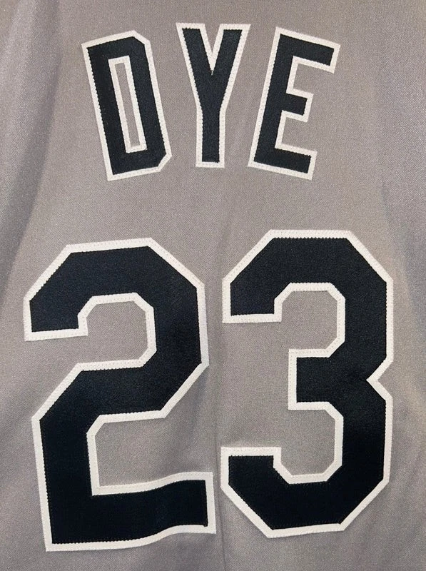 Jermaine Dye White Sox #23 Majestic 2005 World Series Jersey Size 52 NWOT - Image 4 of 4