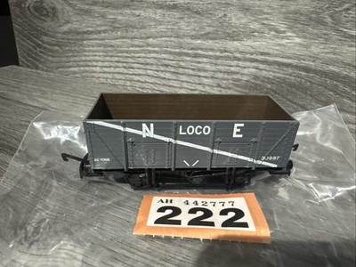 Hornby OO R6058 N E Lok 9 Plankenwagen 30987