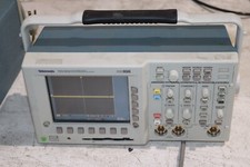 Tektronix TDS3032 Digital Phosphor Oscilloscope 300MHz 2.5GS/s
