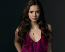NINA DOBREV 8x10 PHOTO *