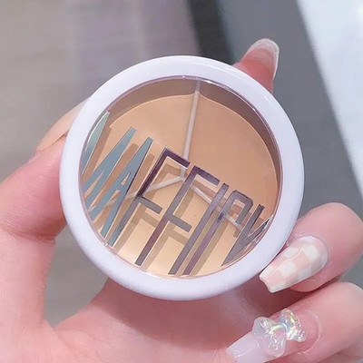 3-Farben Concealer Palette deckt professionell Augenringe um Augen und Gesicht ab
