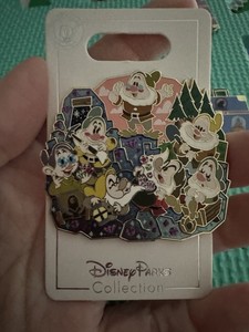 Disney Parks Snow White and Seven Dwarfs Multi-Character Pin - Supporting Cast