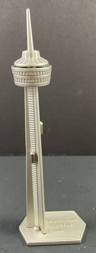 Skylon Tower Metal Souvenir Replica Figurine 7" Niagara Falls Canada Vintage