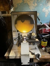 ST Optical Comparator Works Great Calibration Due 4/29/24 Inspection Tool