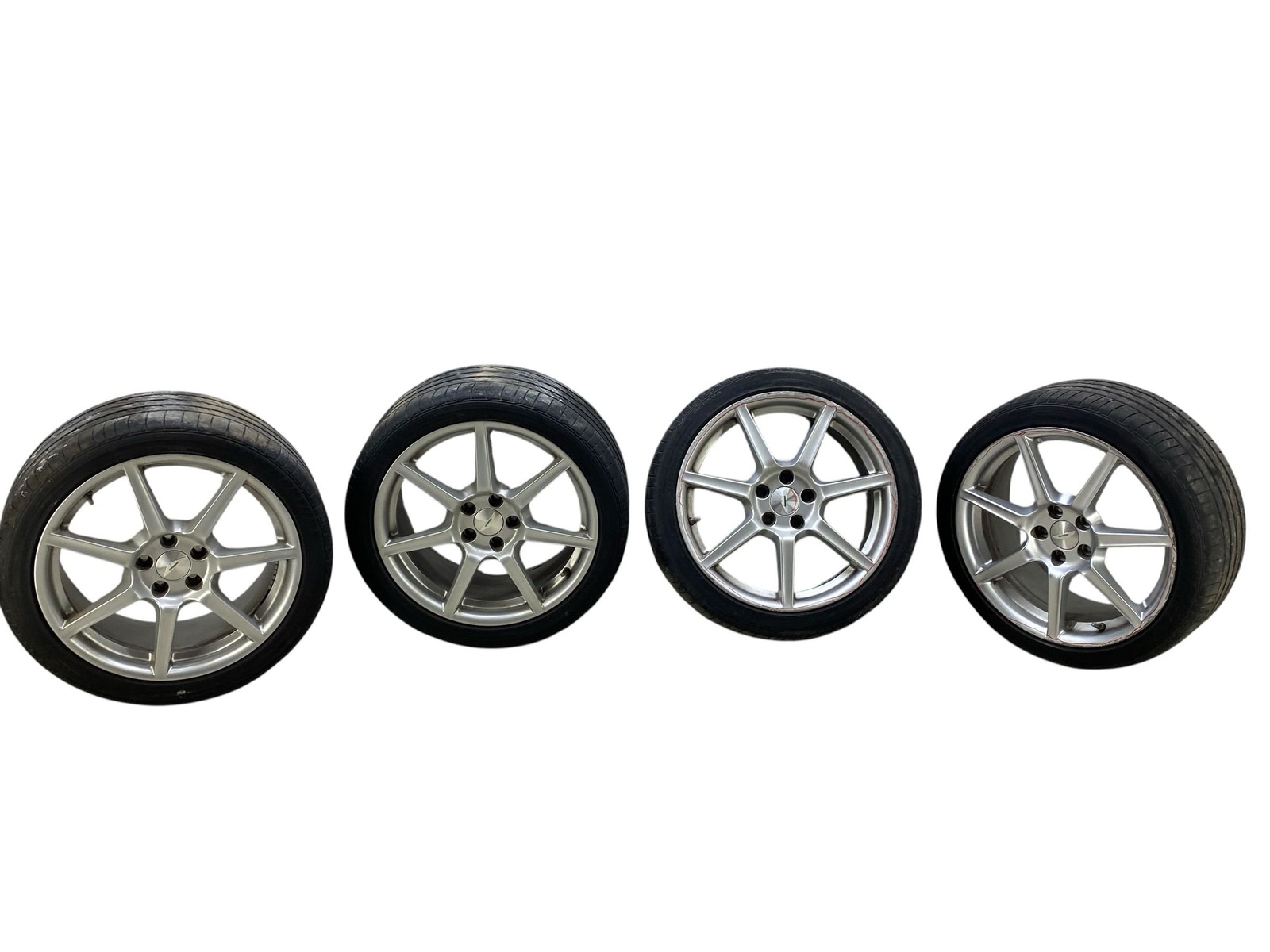 2006-2016 ASTON MARTIN VANTAGE 19" STAGGERED WHEEL RIM SET W/TIRES 19x9.5 19x8.5