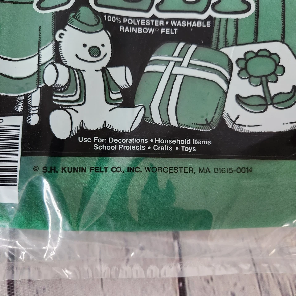 Woolworths Green Christmas Felt 1 Square Yard by S. H. Kunin Felt Company  - Image 4 of 4