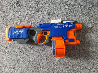 NERF B5573 N-Strike Elite Hyper-Fire Blaster