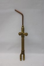 Victor J-28 Light Duty Torch Handle with ACTF Check Valves and O-W-J Nozzle