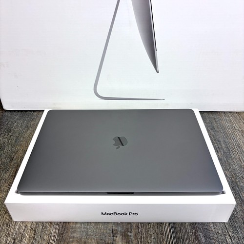 MacBook Pro 16 INCH - 64GB RAM - 2TB SSD - 5500M 8GB - NEWOS SEQUOIA - Afbeelding 16 van 23