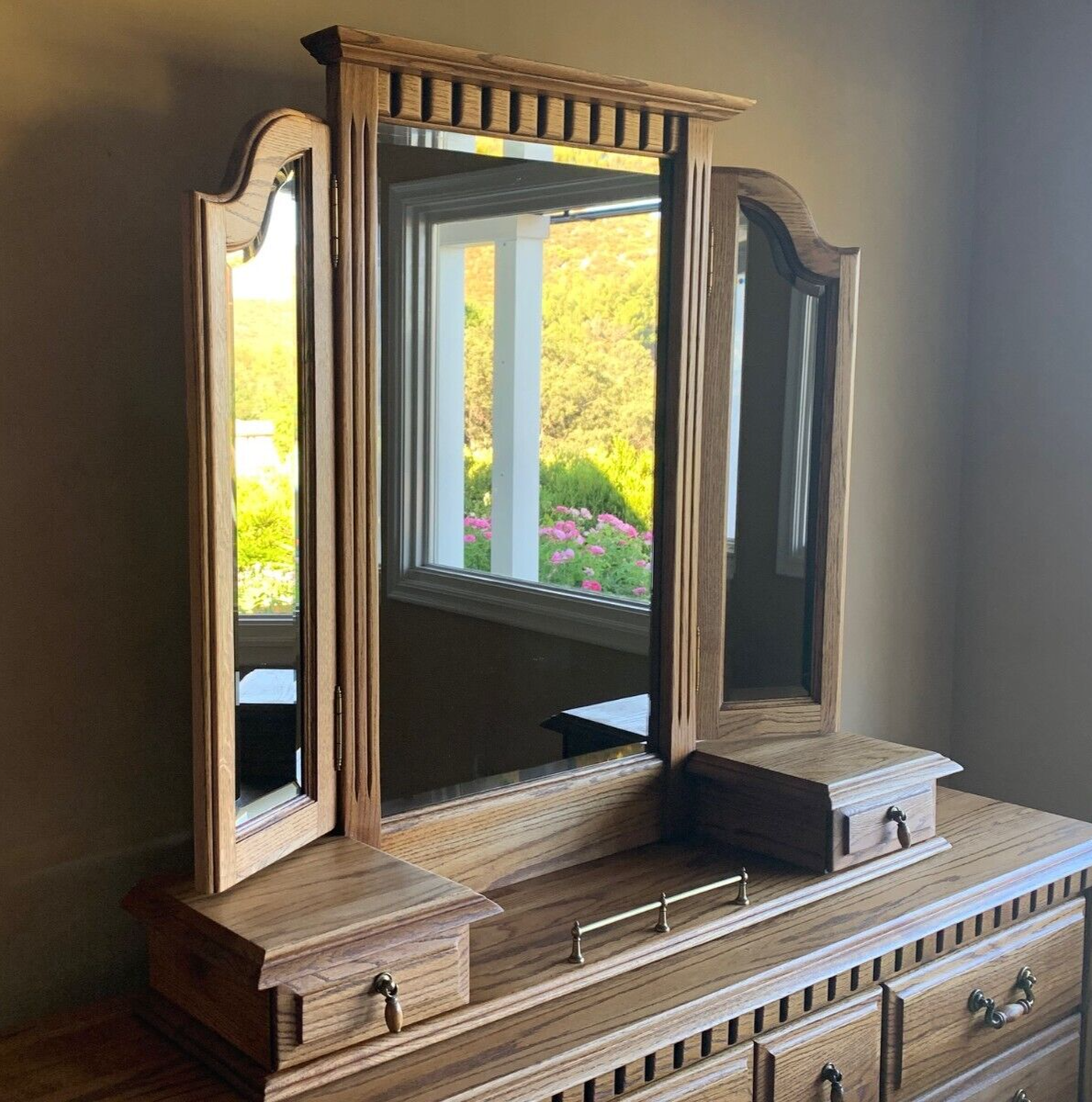 OAKWOOD INTERIORS ORLEANS COLLECTION DRESSER TOP BEVELED MIRROR W