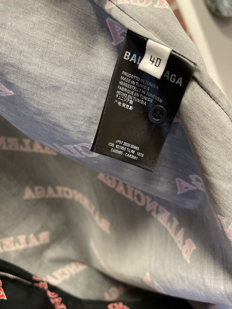 Size L - Balenciaga Black & Red Sporty Allover Logo Size L - Balenciaga Black & Red Sporty Allover Logo