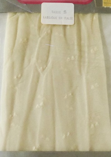 Vintage Sarma Penney Fantasy Pantyhose Geometric Pattern Ivory Color Size Small - Picture 2 of 2