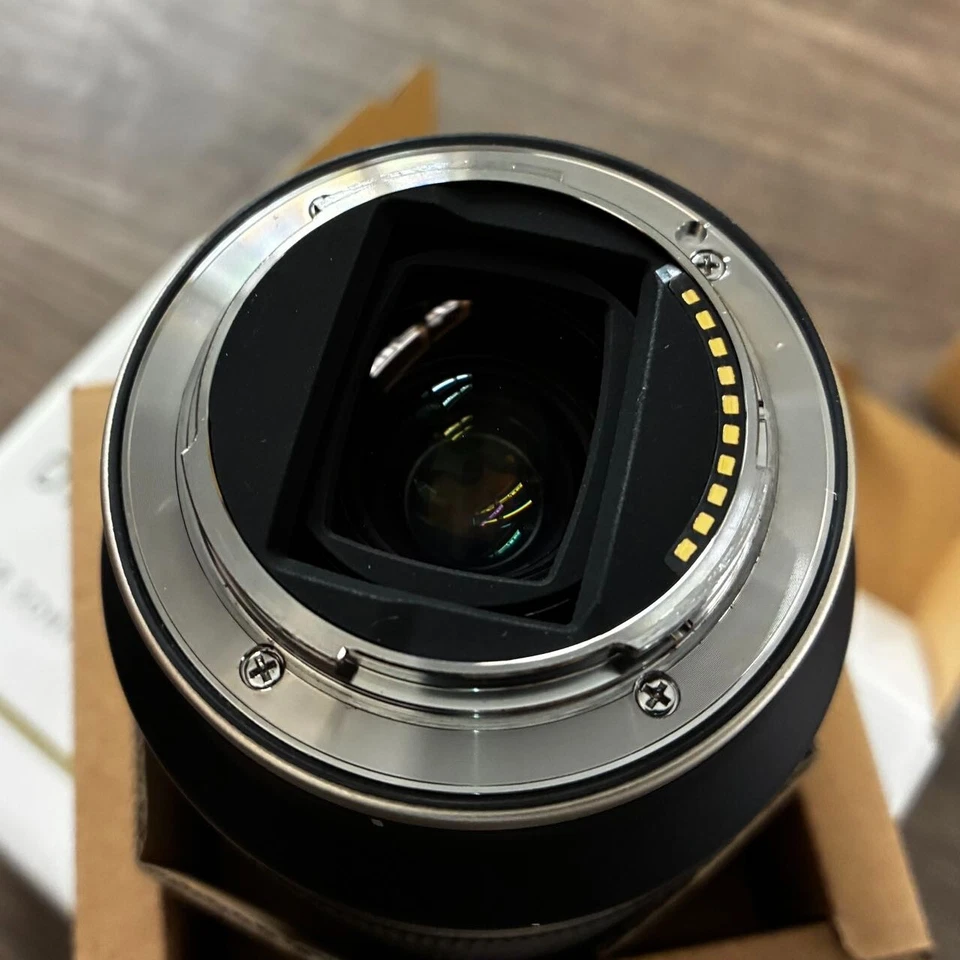 Lente teleobjetivo zoom Tamron Di lll 28-200 mm f/2,8-5,6 (A071) para Sony FE #T-08407 Foto 4 de 4