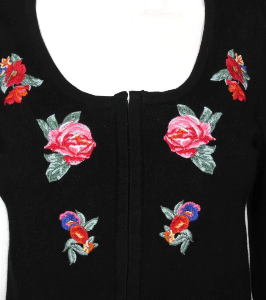 Betsey Johnson Cropped Black Sweater Hook Eye with Floral Applique Size M /246 - Image 2 of 4