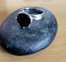 Sterling Silver 925, Black Spinel Solitaire, Size: 8