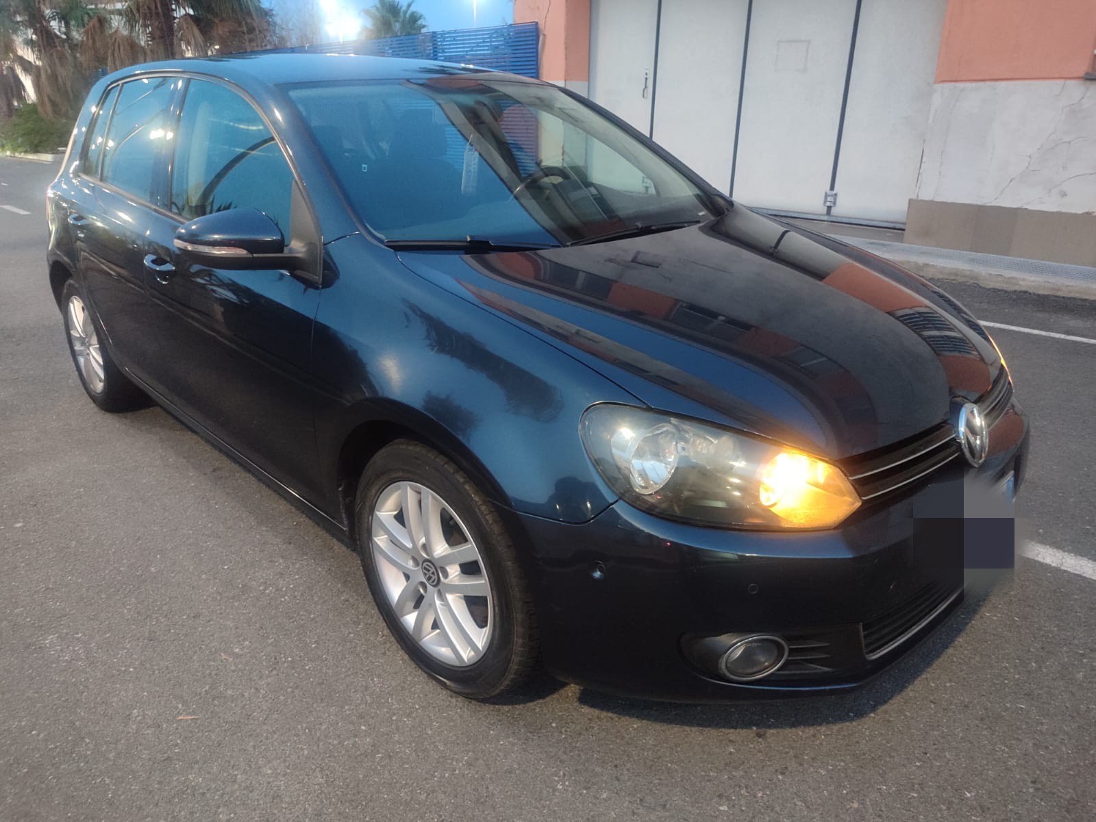 Volkswagen Golf 2.0 TDI 140cv Higline Park/Assist foto 3