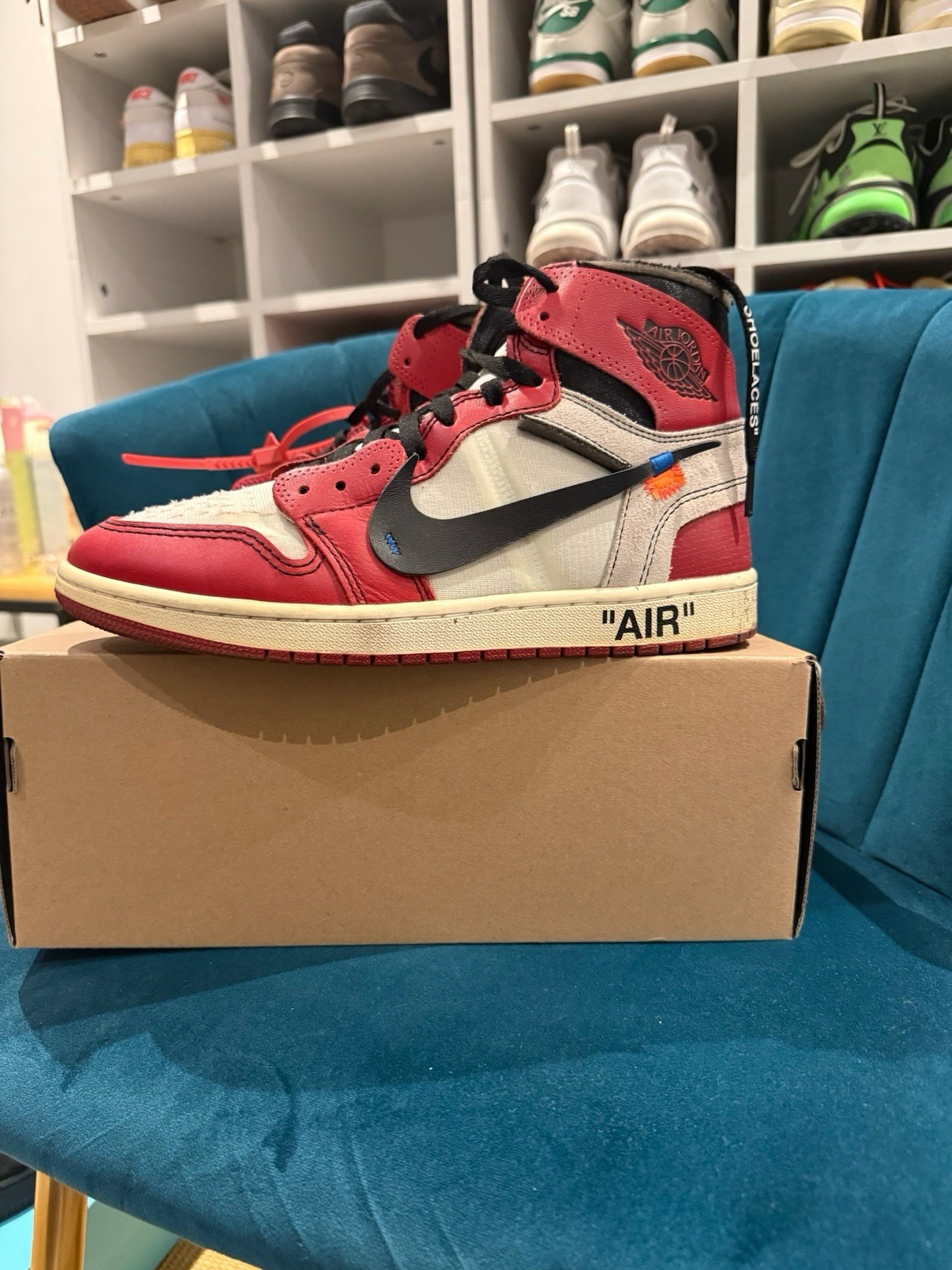 Nike Air Jordan 1 Retro High Off-White, Chicago, UK, Size 8 US, 9 EU, 42.5 image 5