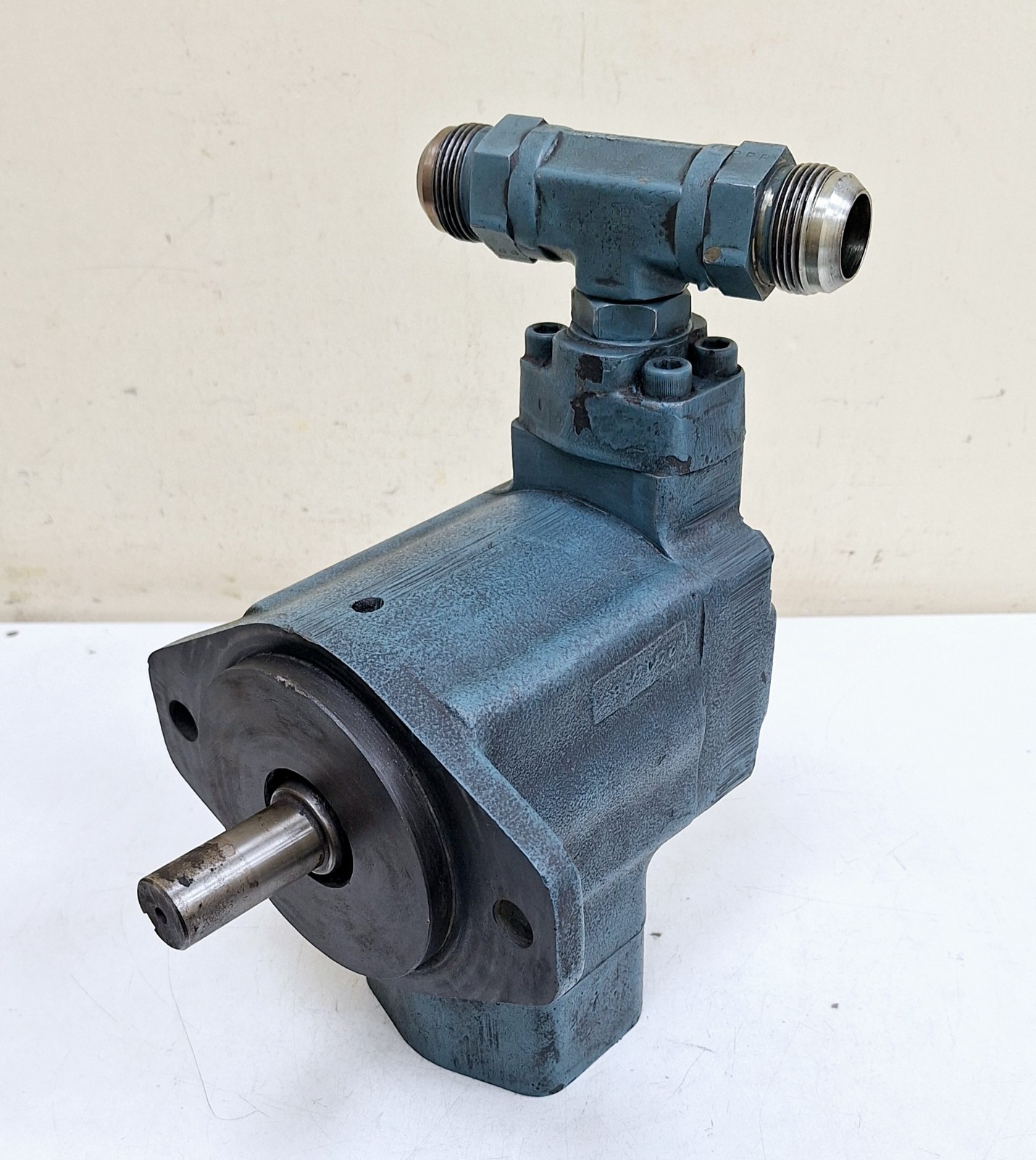 Rexroth Mannesmann PVV1-1X/040RA15DMB Vane Pump