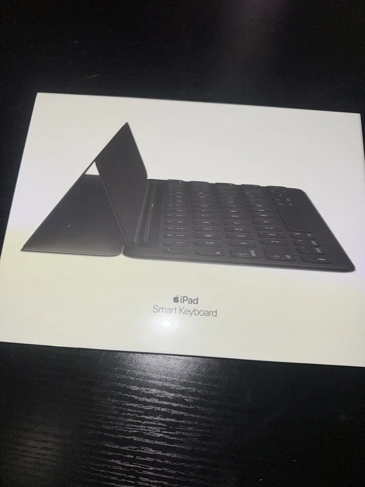 Sealed Apple iPad Smart Keyboard Folio/Case Black MX3L2LL/A A1829 iPad Pro Air - Image 2 of 4