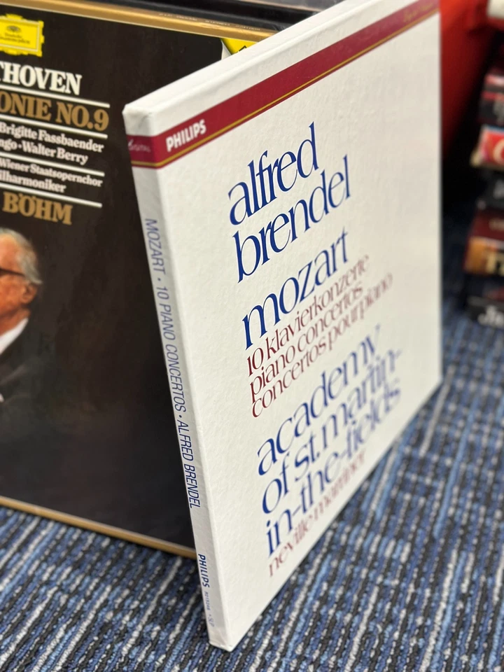 Alfred Brendel / Mozart 10 Piano Concertos 5LP set EX - Image 2 of 4