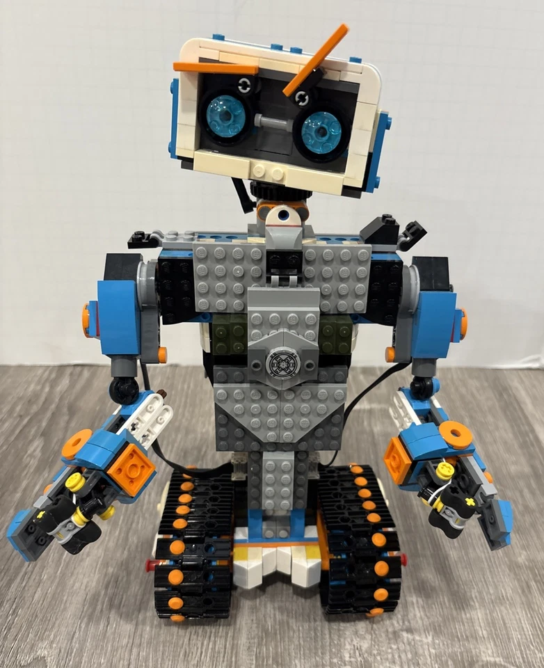 Lego Boost 17101 Creative Toolbox, Robot ONLY Preowned  Incomplete - Image 2 of 4