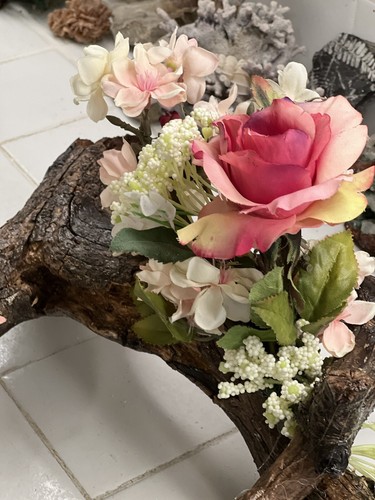 ORIGINAL FLORAL DESIGN WOOD BASE, ROSES, PEACH BLOSSOMS MOSSES BABY BREATH - Picture 14 of 24