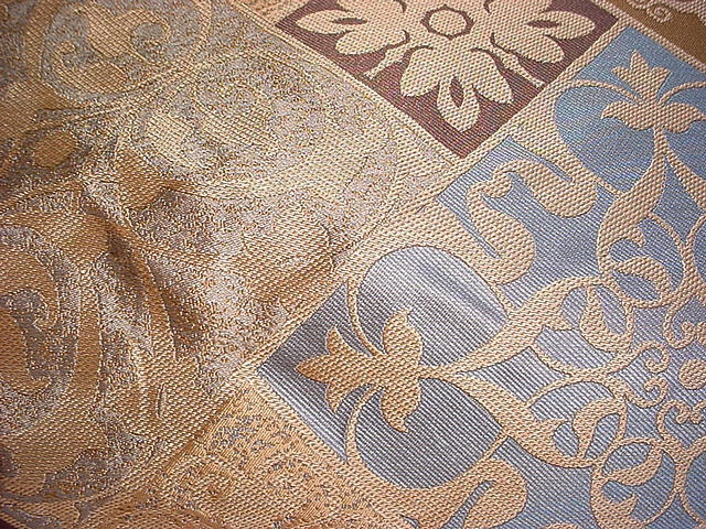 Tela de tapicería 3Y Lee Jofa 28373 Azulejos de seda Chocolate Floral Española Foto 3 de 4