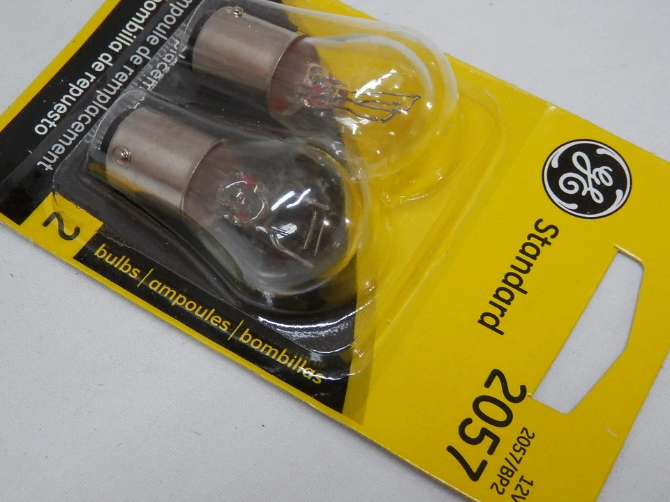(2) New GE 2057 Miniature Lamp Bulb 27w 7w Dual Contact 12 volt S8 12v  - Image 4 of 4