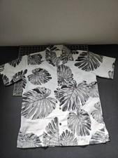 MAKANI Black/white Short Sleeve Button Hawaiian Shirt Mens Size S Monstera Print