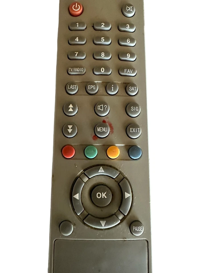 Mando a distancia por satélite Fortec Star excelente estado sin corrosión usado en excelente estado Foto 3 de 4