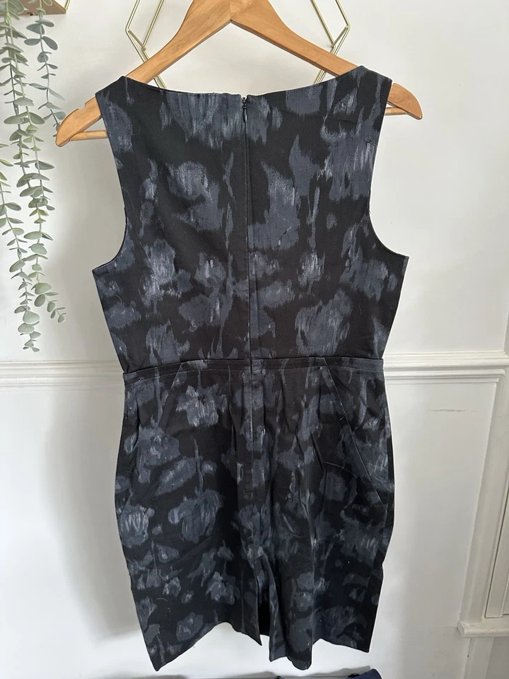 Theory Black And Grey Patterned Pencil Dress Size 8 - Image 4 of 4